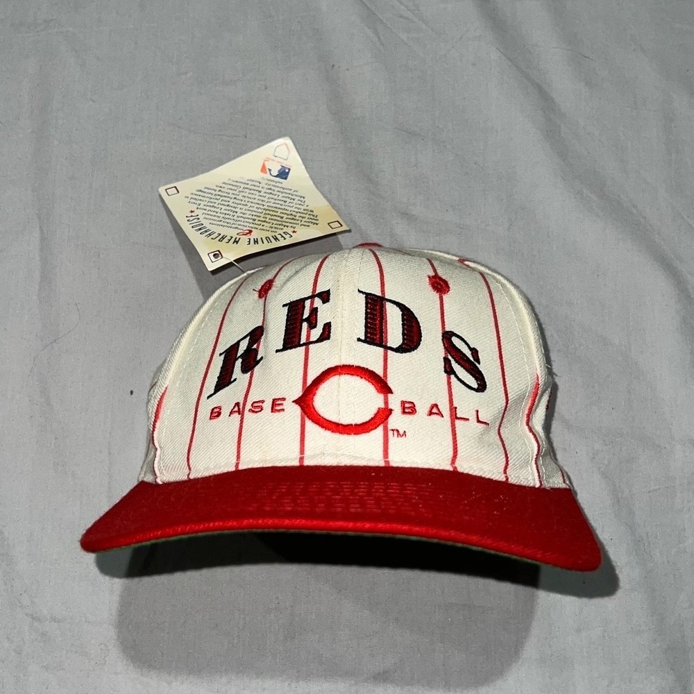 90s Signatures Mens Ivory Red Pinstripe Cincinnati Reds West MLB Baseball Hat
